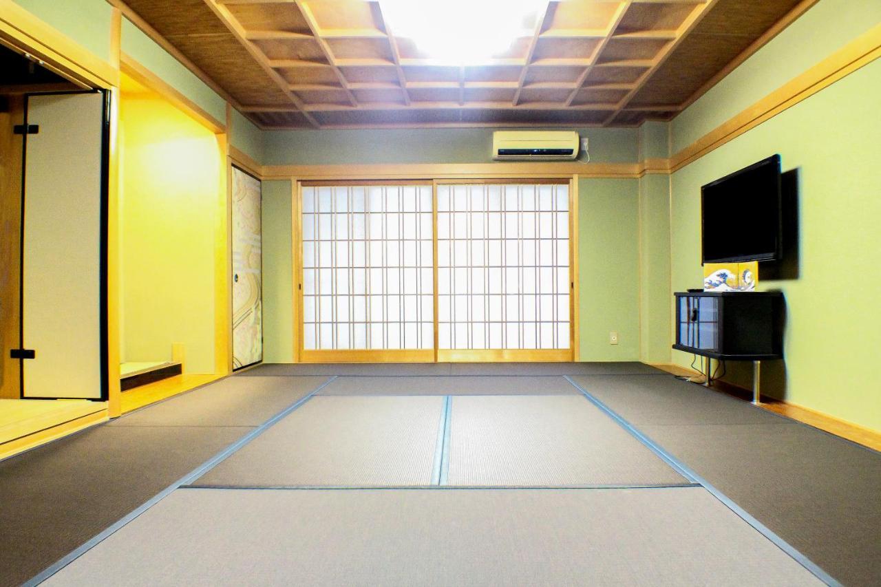 Gold House Namba Minami Villa Osaka Exterior photo